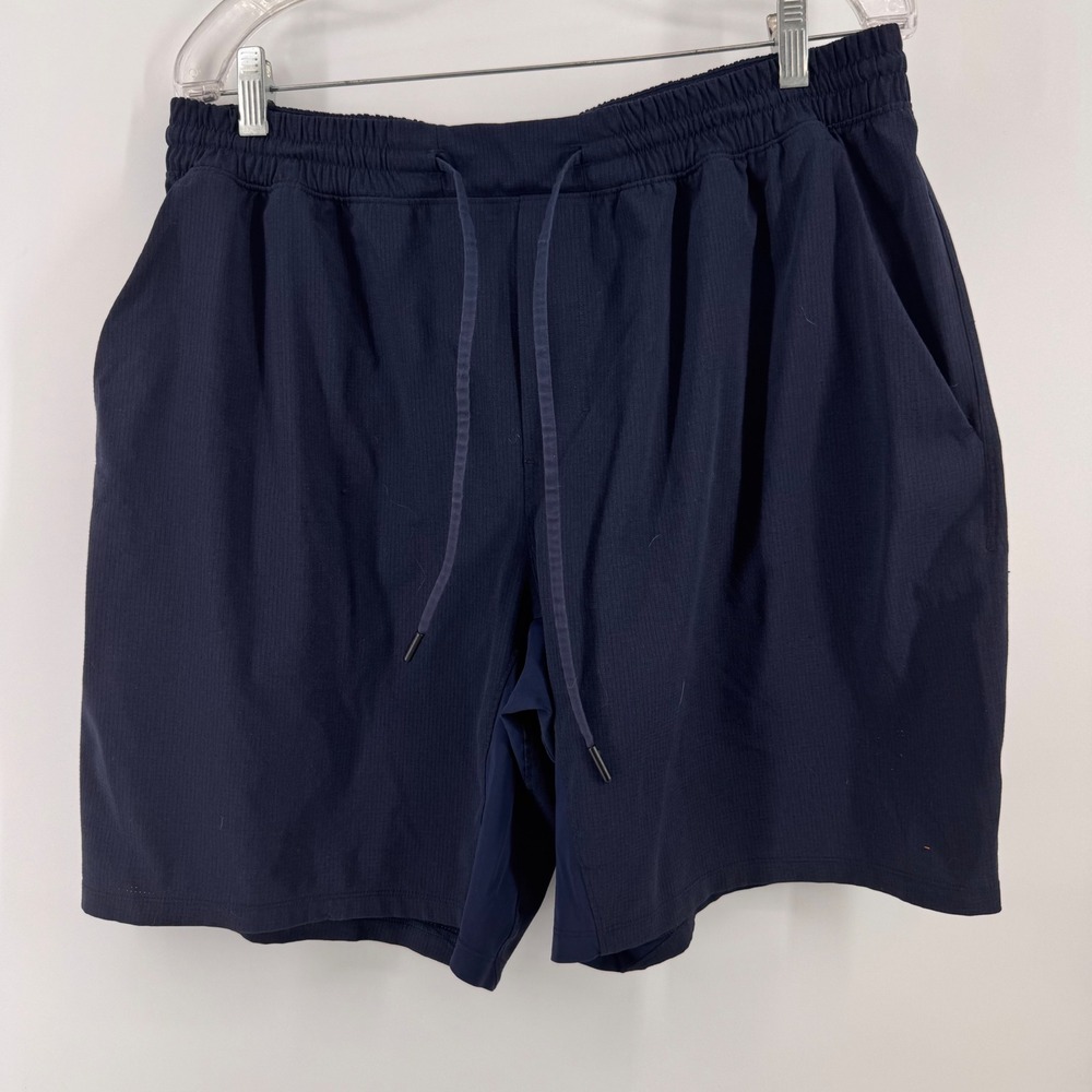 Lululemon Pace Breaker 8.5" Shorts Men XXL Navy Blue Textured Drawstring Swim